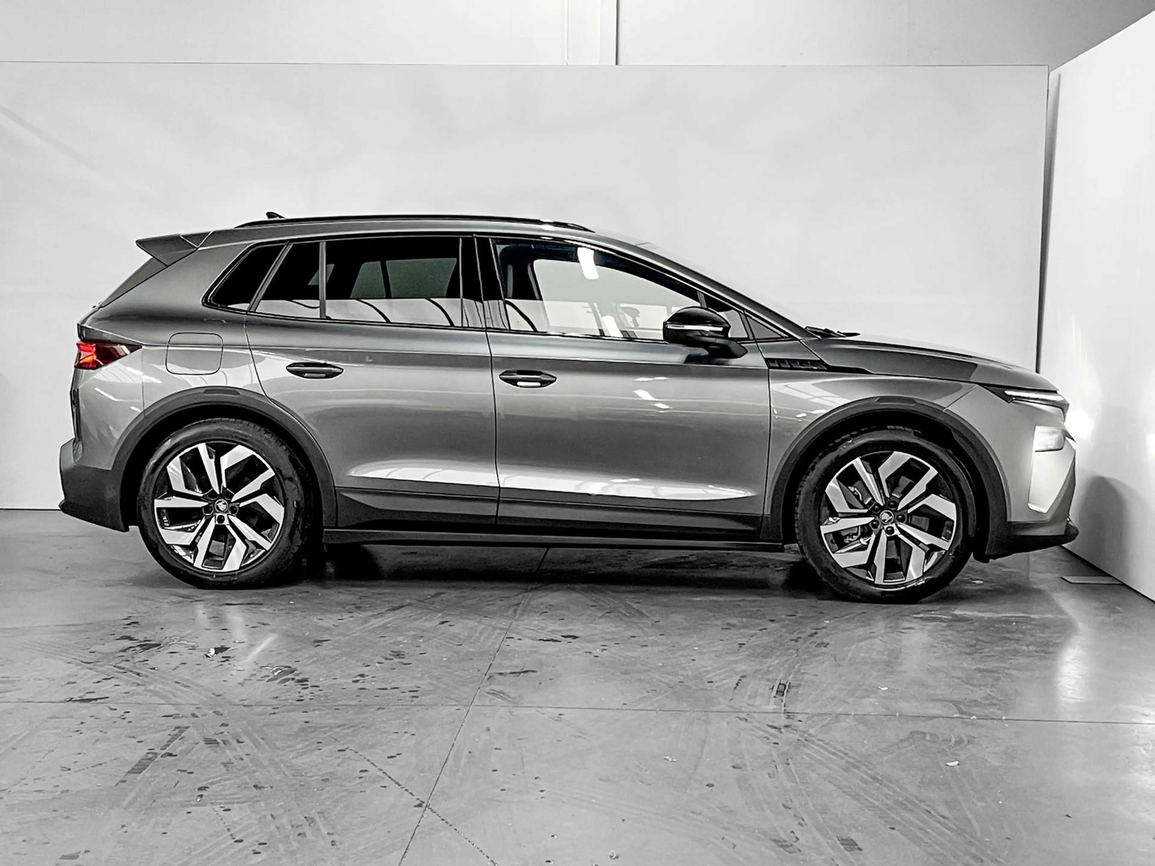 Skoda Elroq 85 Sportline 82kWh / Trekhaak / Camera / Carplay / Keyless — photo 4