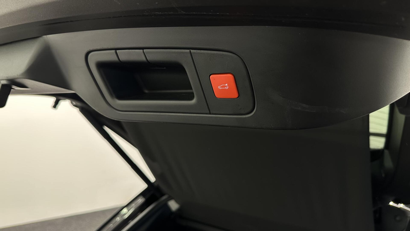 Citroen C5 X 1.6 Plug-in Hybrid 225 Shine CAMERA PANO CARPLAY A — photo 7