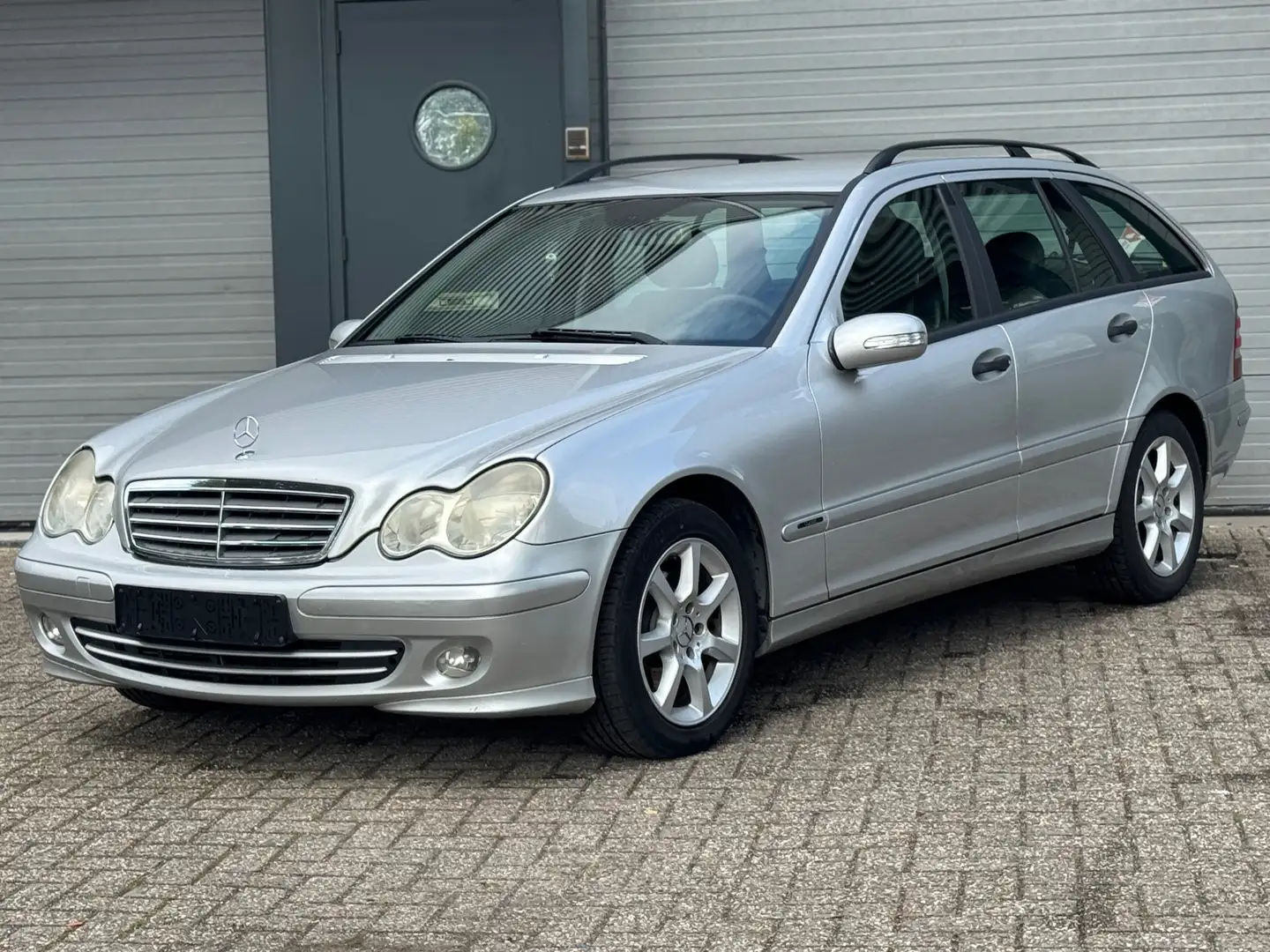 Mercedes-Benz C 220 Combi CDI Classic Argintiu - 1