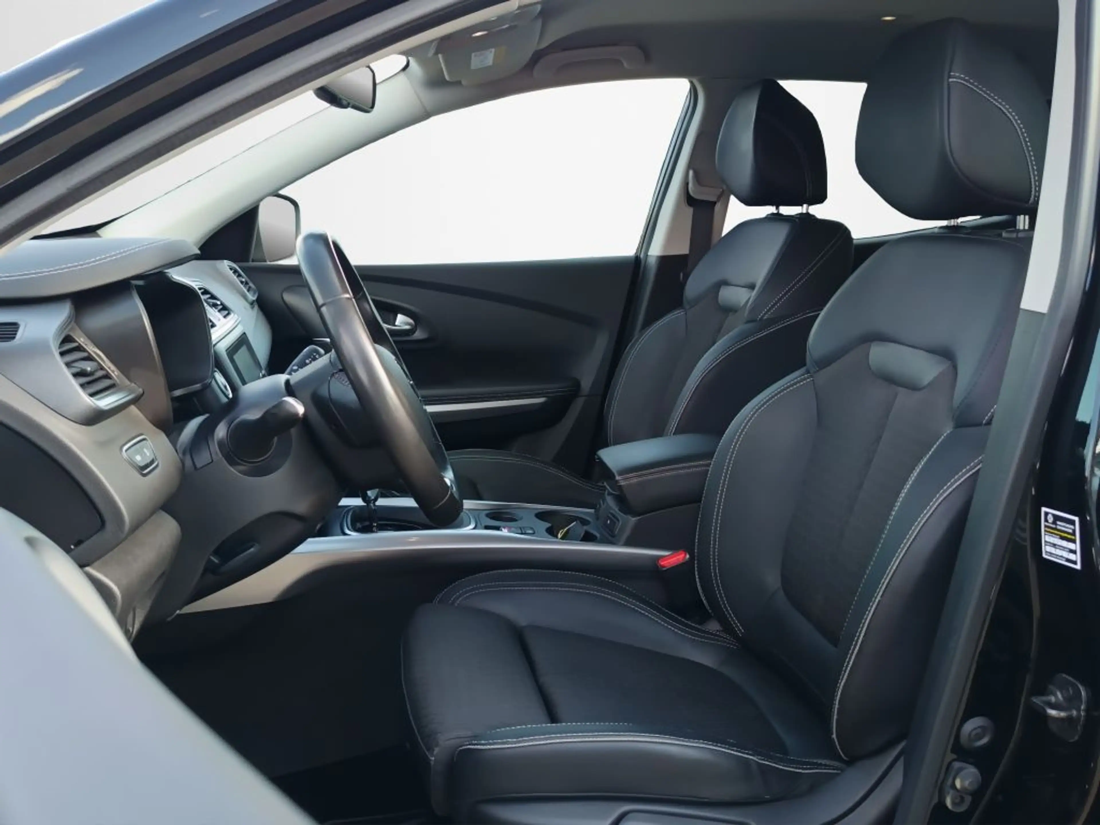 Renault Kadjar TCe160 EDC GPF BOSE EDITION — photo 6
