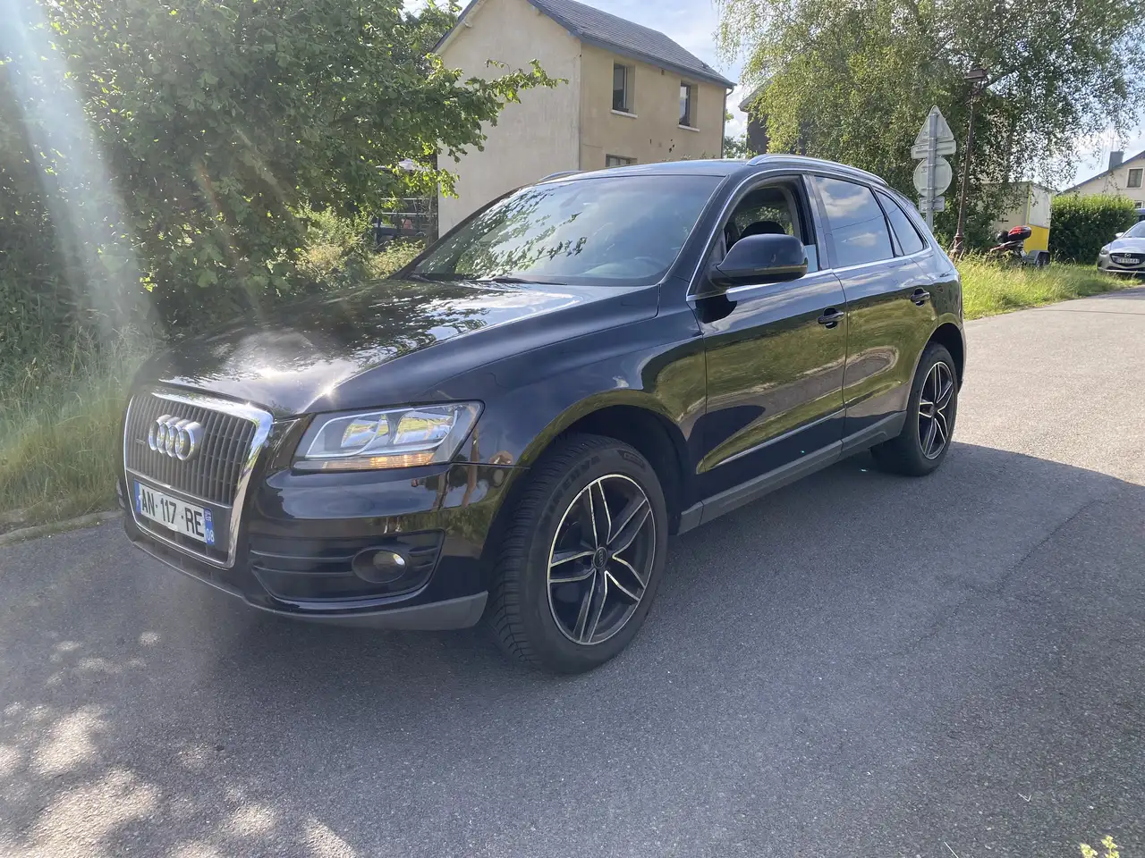 Audi Q5 2.0 TDI 143 DPF Quattro Avus
