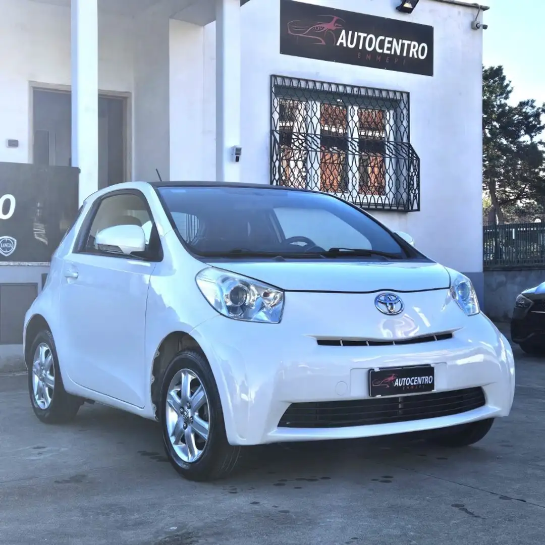 Toyota iQ 1.0 Sol Wit - 1