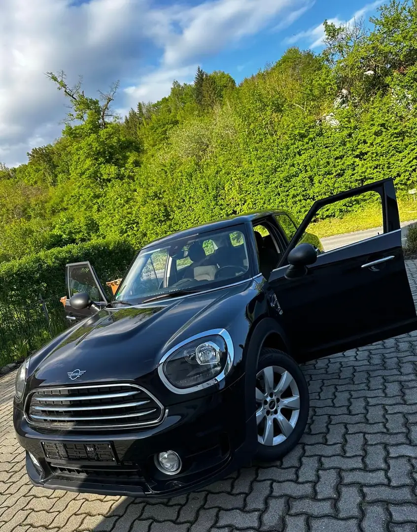 MINI One Countryman Mini One Countryman Aut. Schwarz - 1