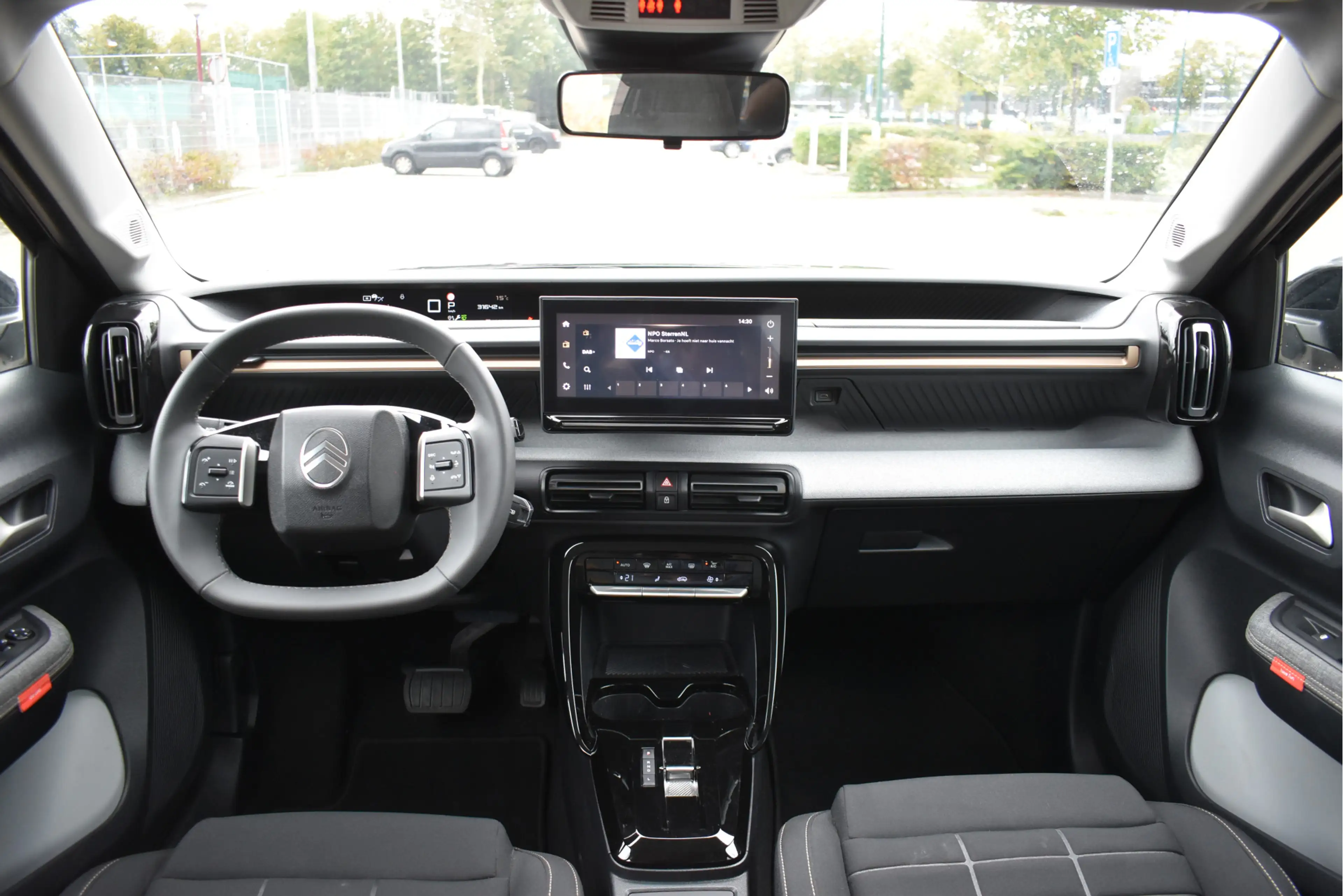 Citroen C3 Aircross 1.2 Hybrid 145pk Plus | Carplay/Android | DAB | Cr — photo 12