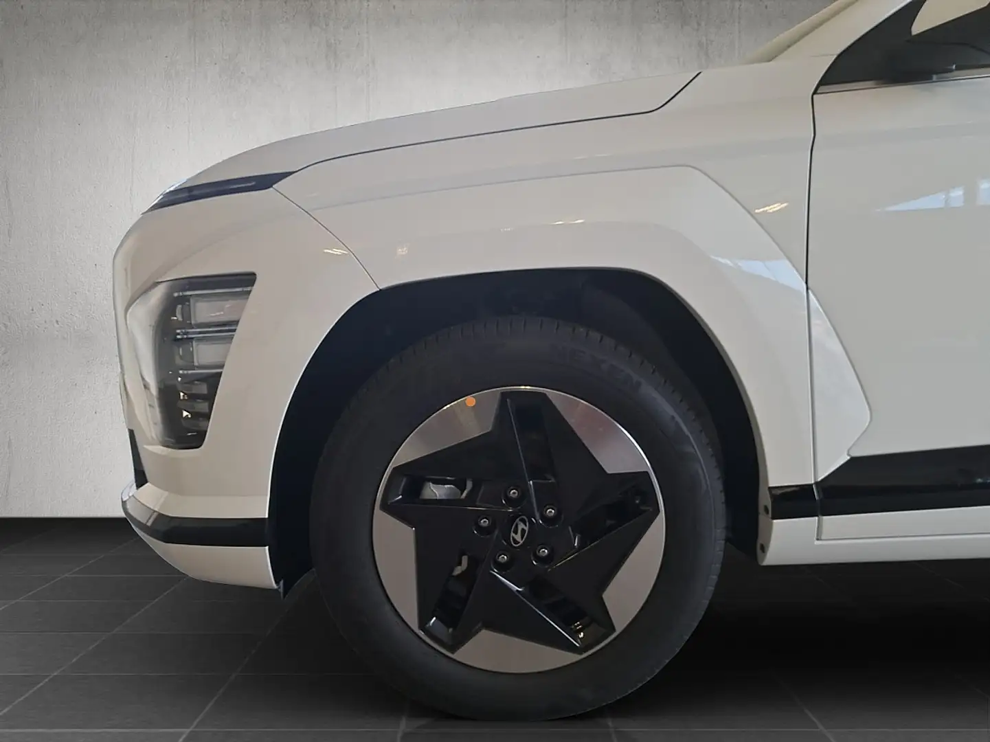 Hyundai KONA Kona Elektro 64,8kWh GO Weiß - 2