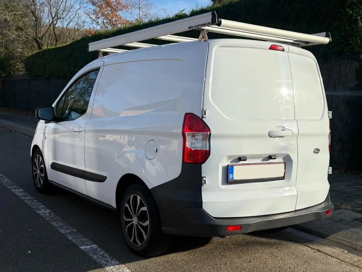 Ford Transit Courier Transit Courier Basis Blanc - 2