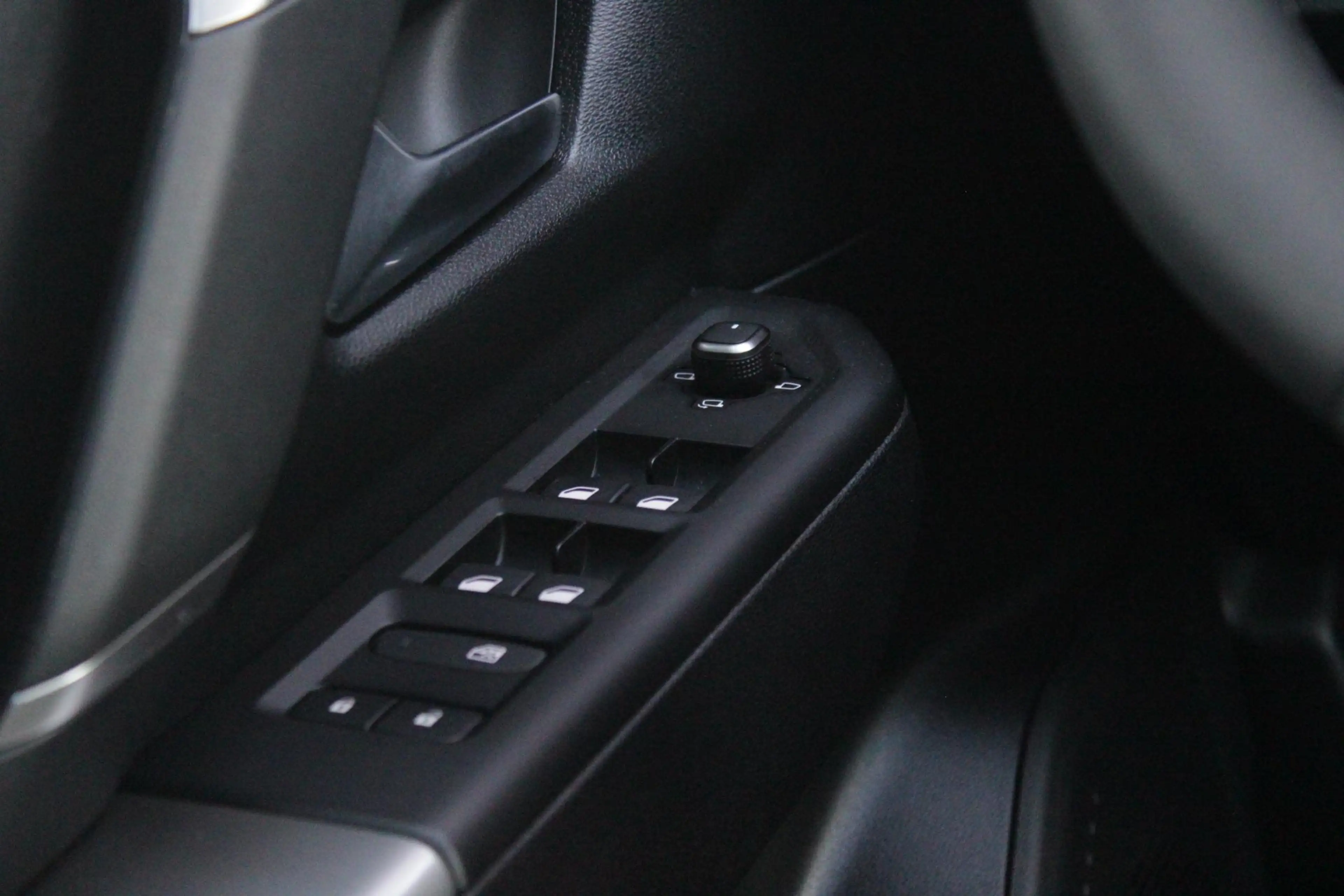 Jeep Compass 1.2 145PK e-Hybrid FIRST EDITION | PANORAMADAK: TW — photo 15