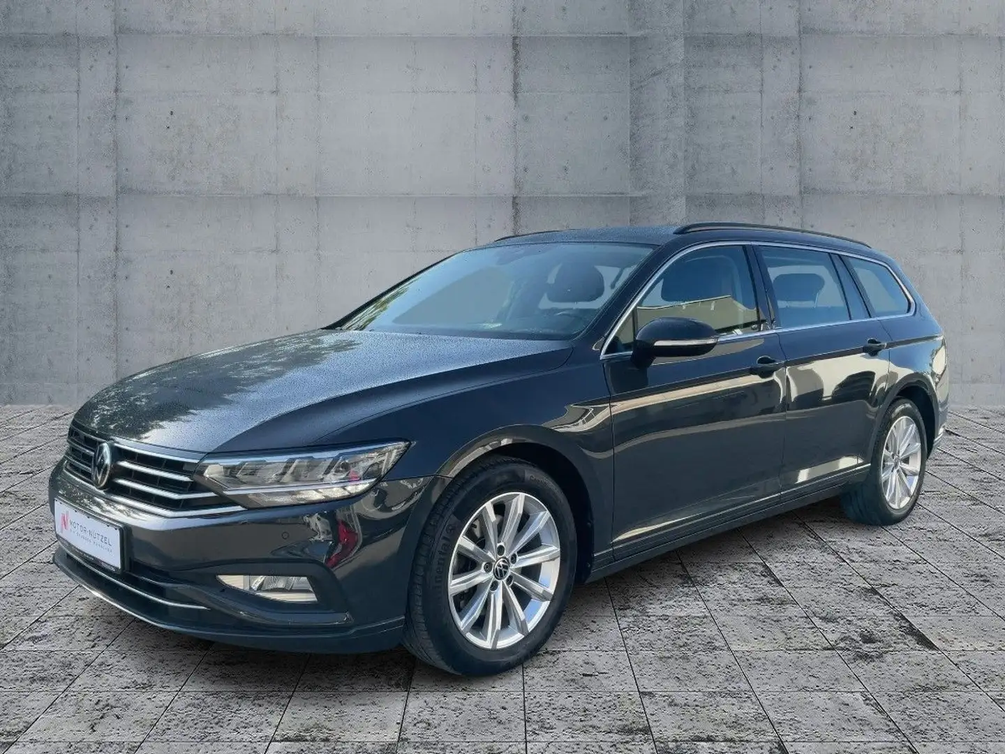 Volkswagen Passat Variant 2.0 TDI DSG 4M BUSINESS LED+NAVI Grau - 2