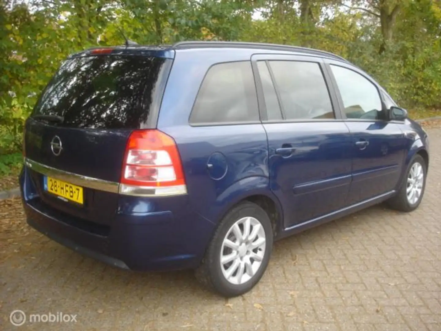 Opel Zafira 1.8 I Airco Versnellingsbak hoorbaar APK 6-2026 Blau - 2