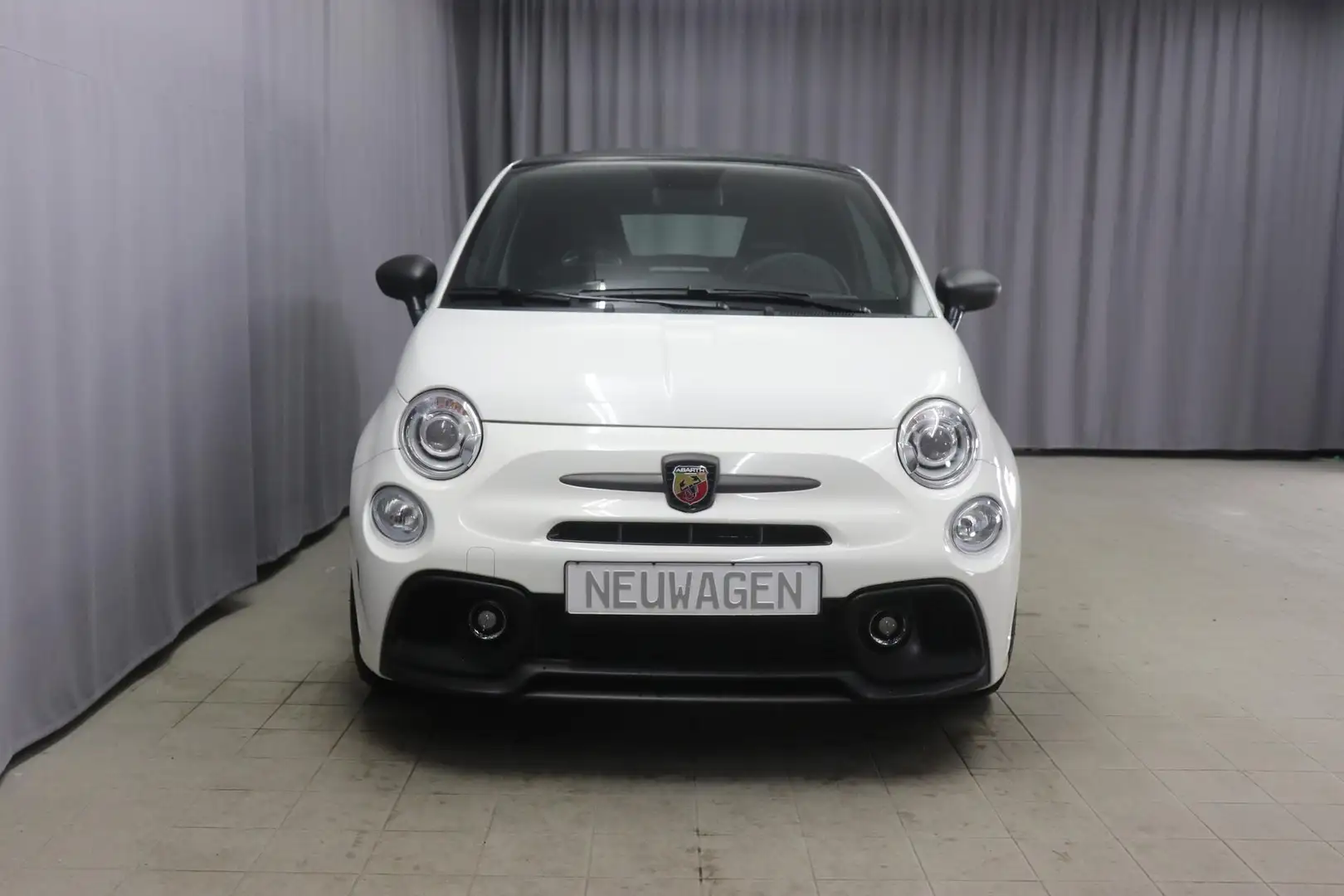 Abarth 595C Turismo 1.4 T-Jet 121 kW (165 PS), Verdeck Schw... Weiß - 2