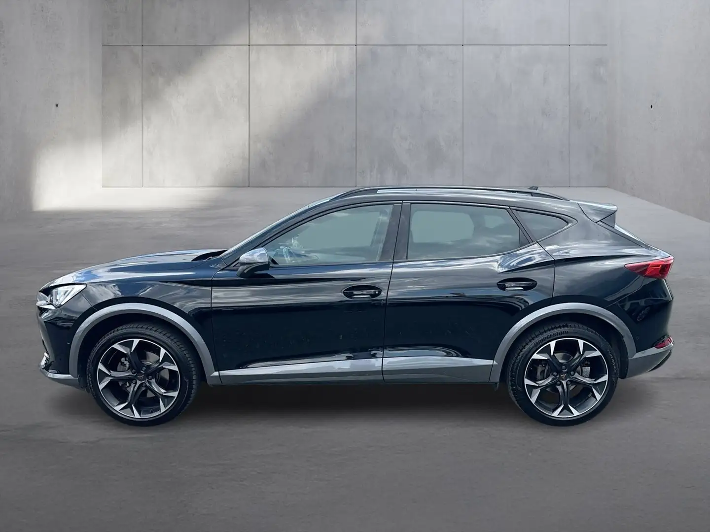 CUPRA Formentor 1.5 TSI 150 PS DSG ACT Schwarz - 2