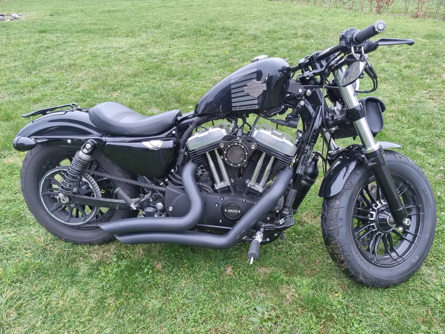 Harley-Davidson Sportster 1200 Fekete - 1