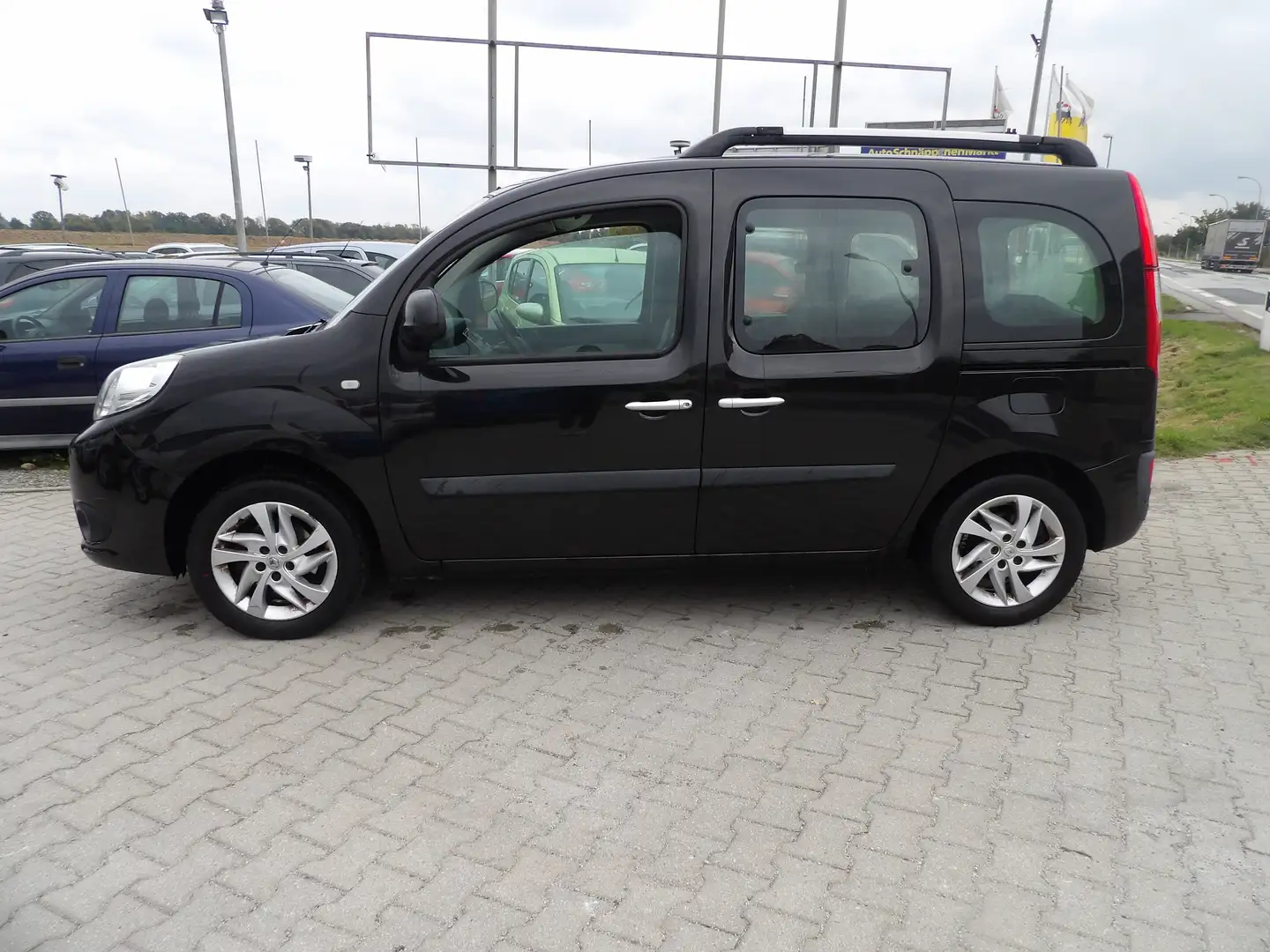 Renault Kangoo Paris Klima Winterräder Radio HU AU Neu Nero - 2