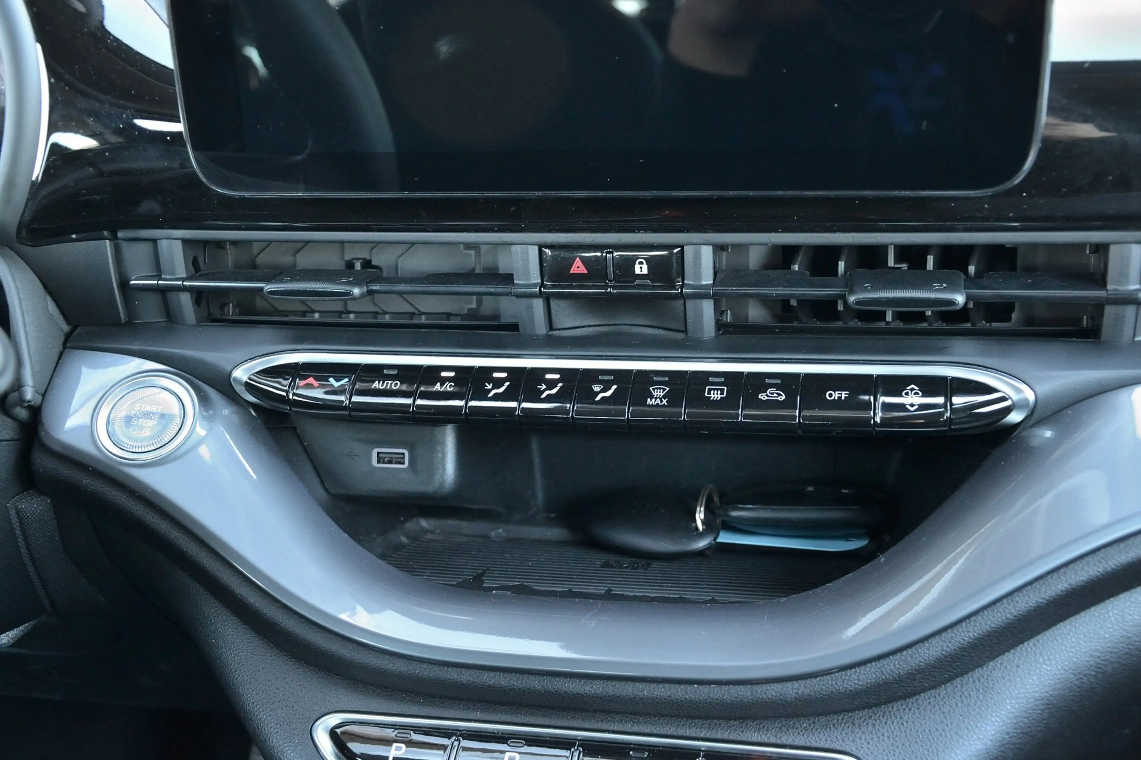 Fiat 500 42 kWh 118PK | Keyless | Stoelverwarming | Achteru — photo 15