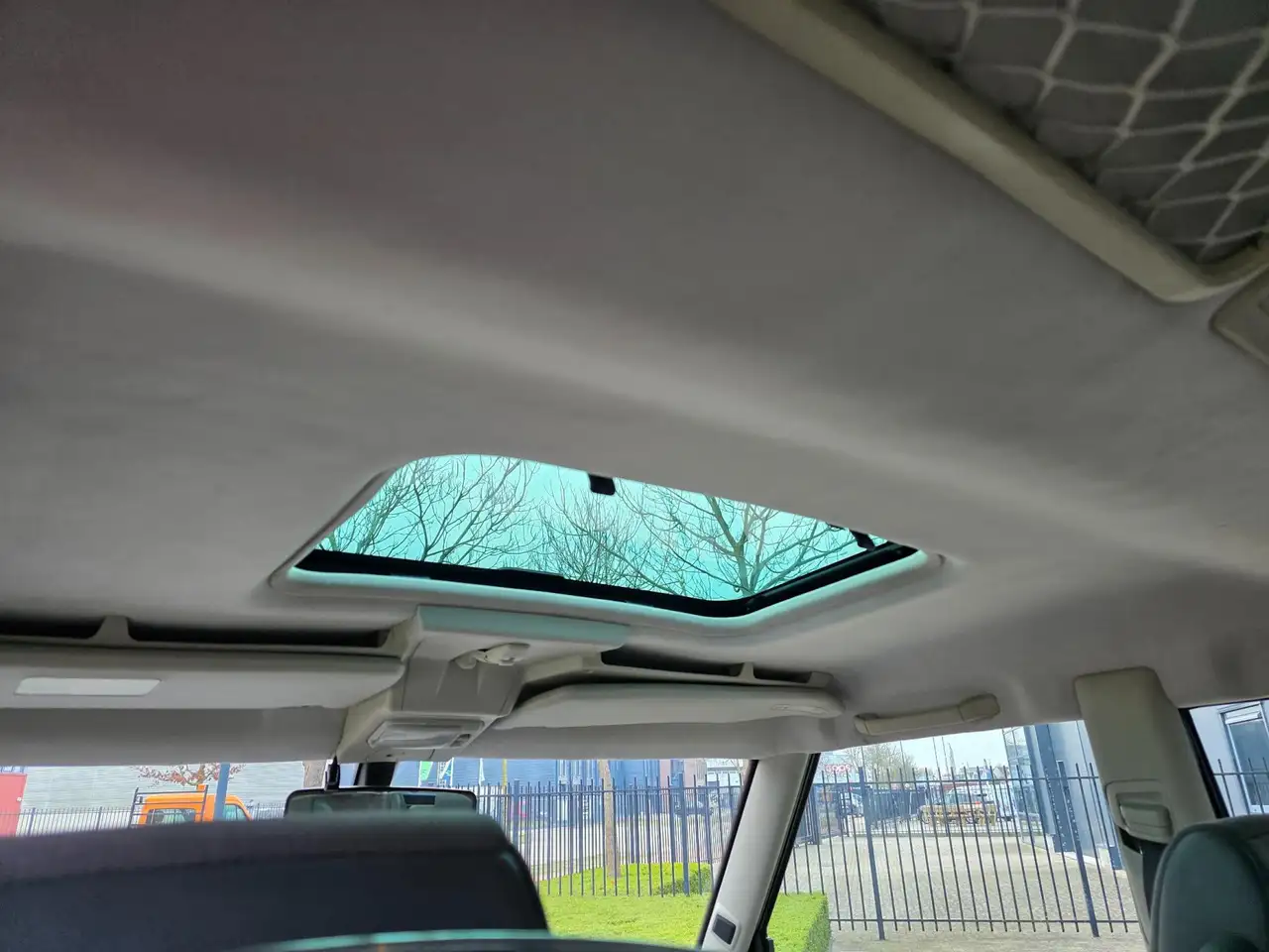 Land Rover Discovery afbeelding 10