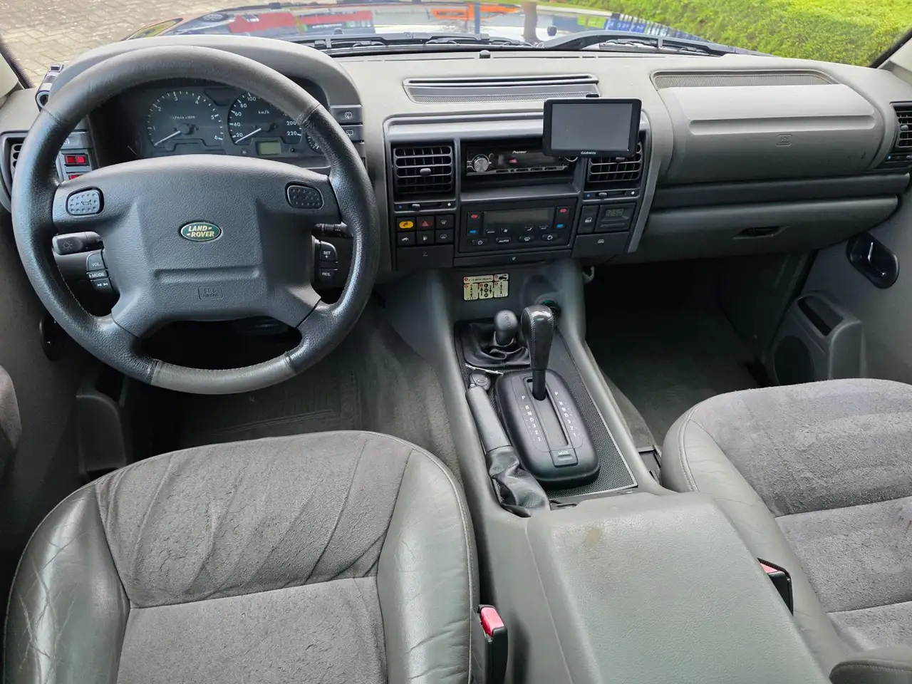 Land Rover Discovery afbeelding 4