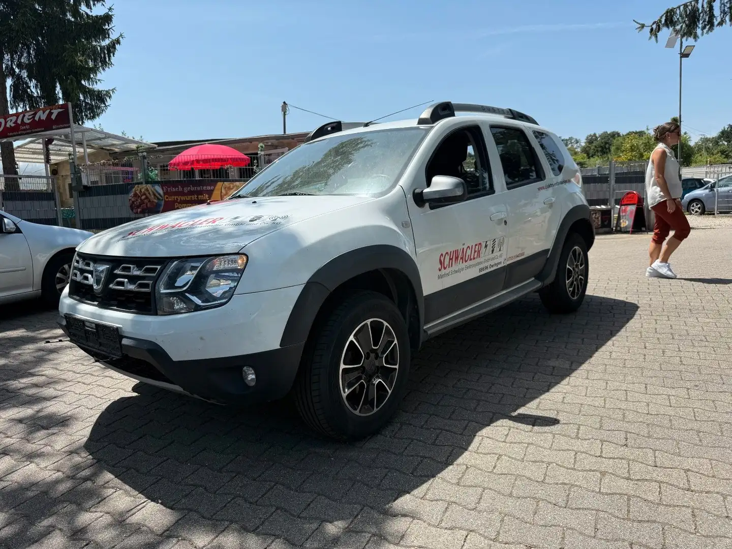 Dacia Duster I Urban Explorer 4x2 Blanc - 2