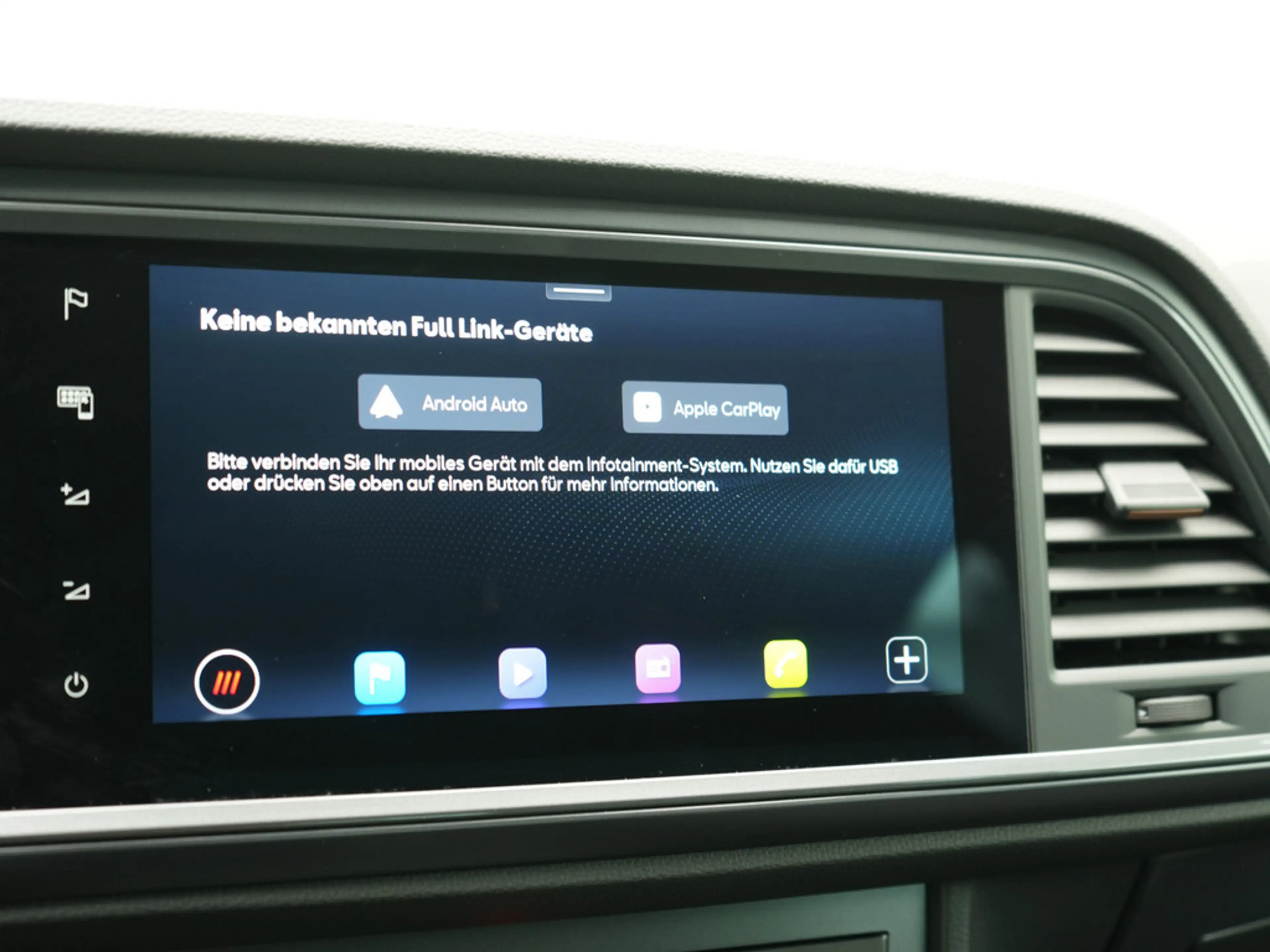 CUPRA Ateca DSG VIRT AHK ACC KAM NAVI SHZ PDC LED — photo 9