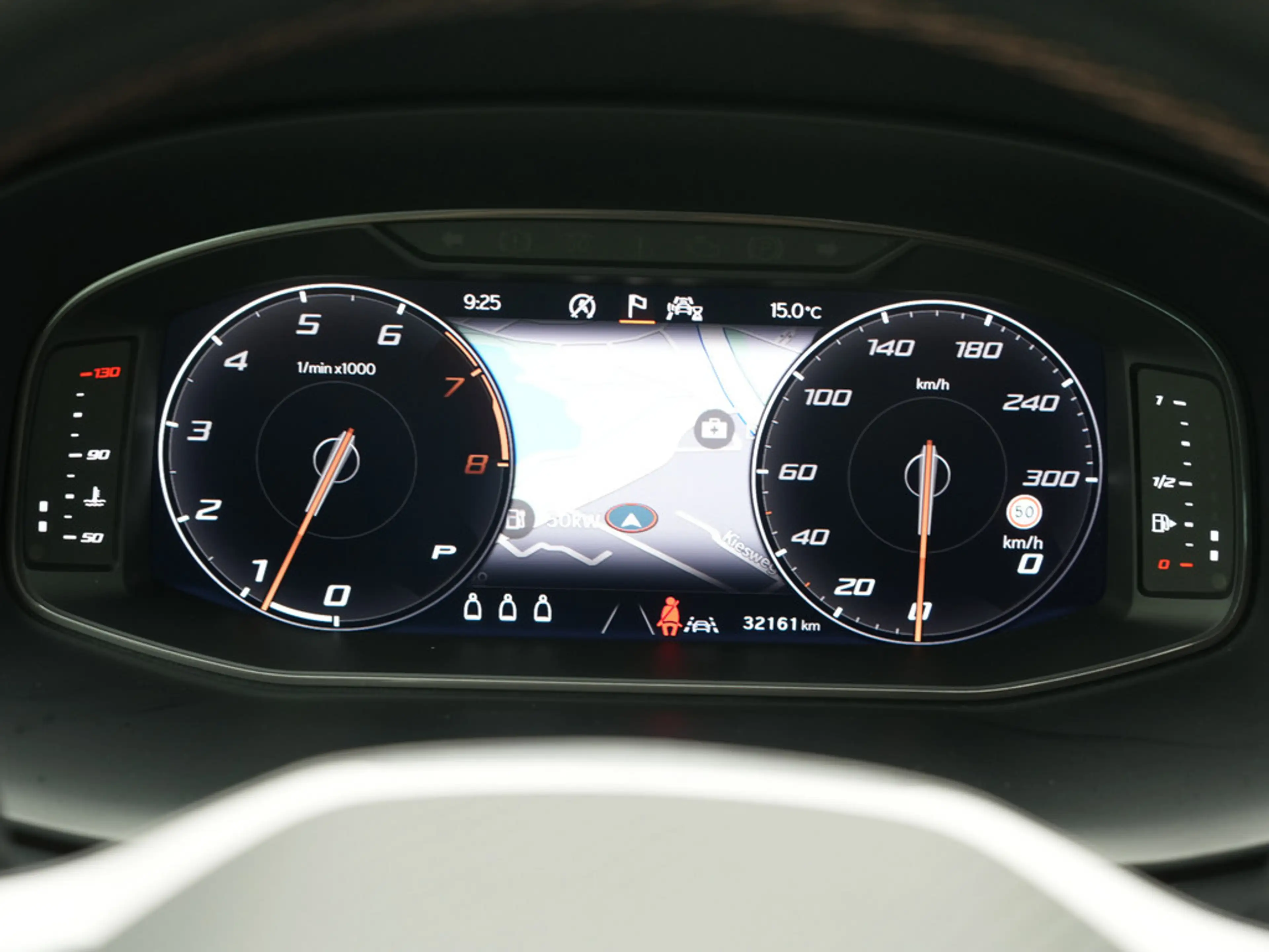 CUPRA Ateca DSG VIRT AHK ACC KAM NAVI SHZ PDC LED — photo 7