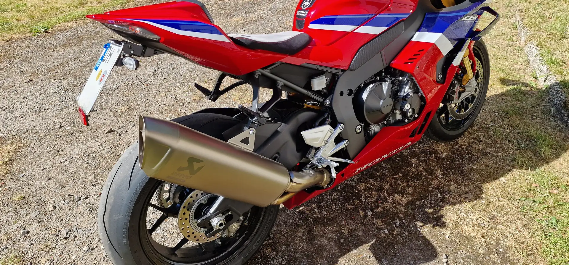 Honda CBR 1000 RR-R Fireblade SP Rojo - 2