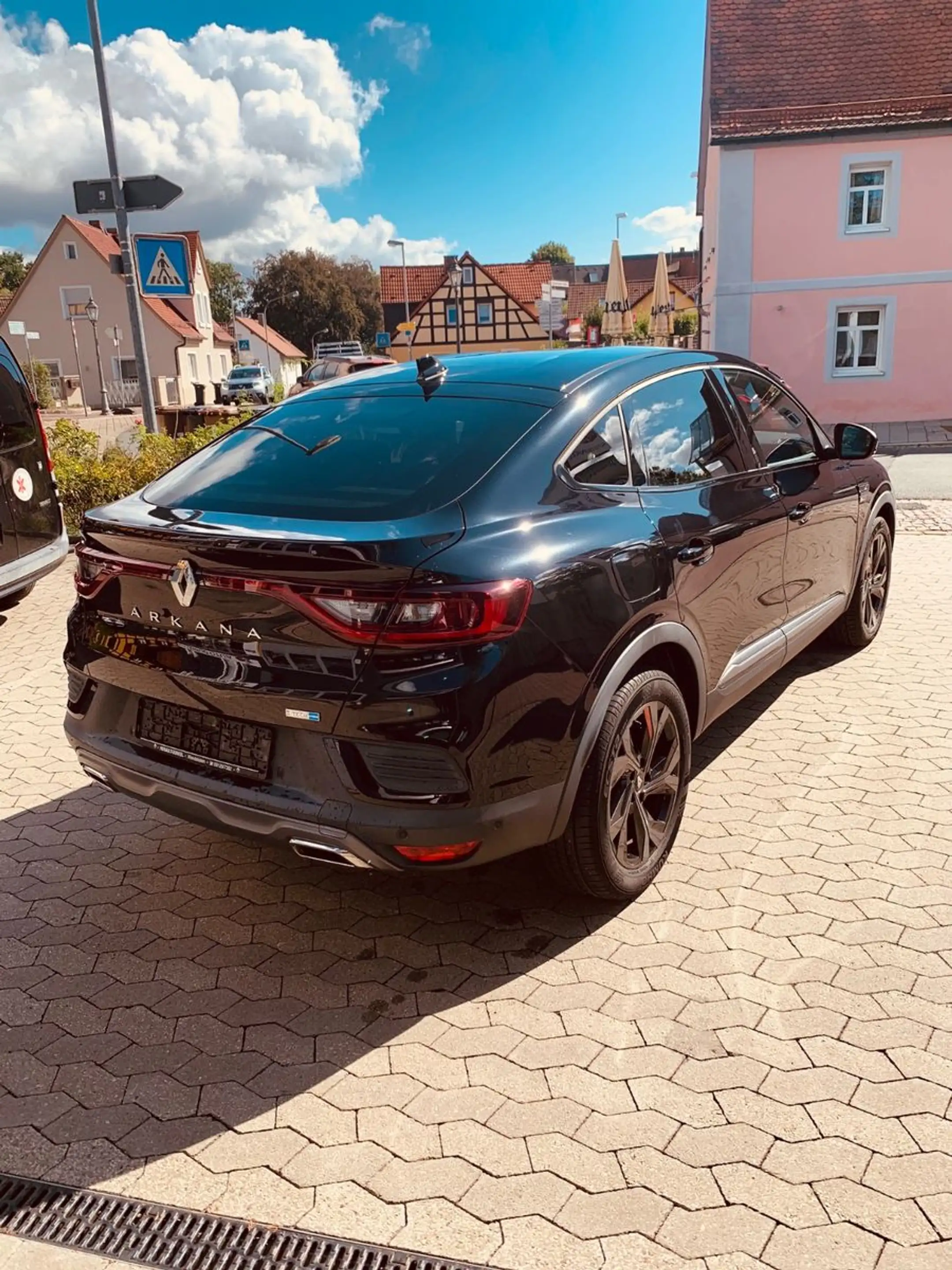 Renault Arkana R.S. Line  E-TECH 145 — photo 2