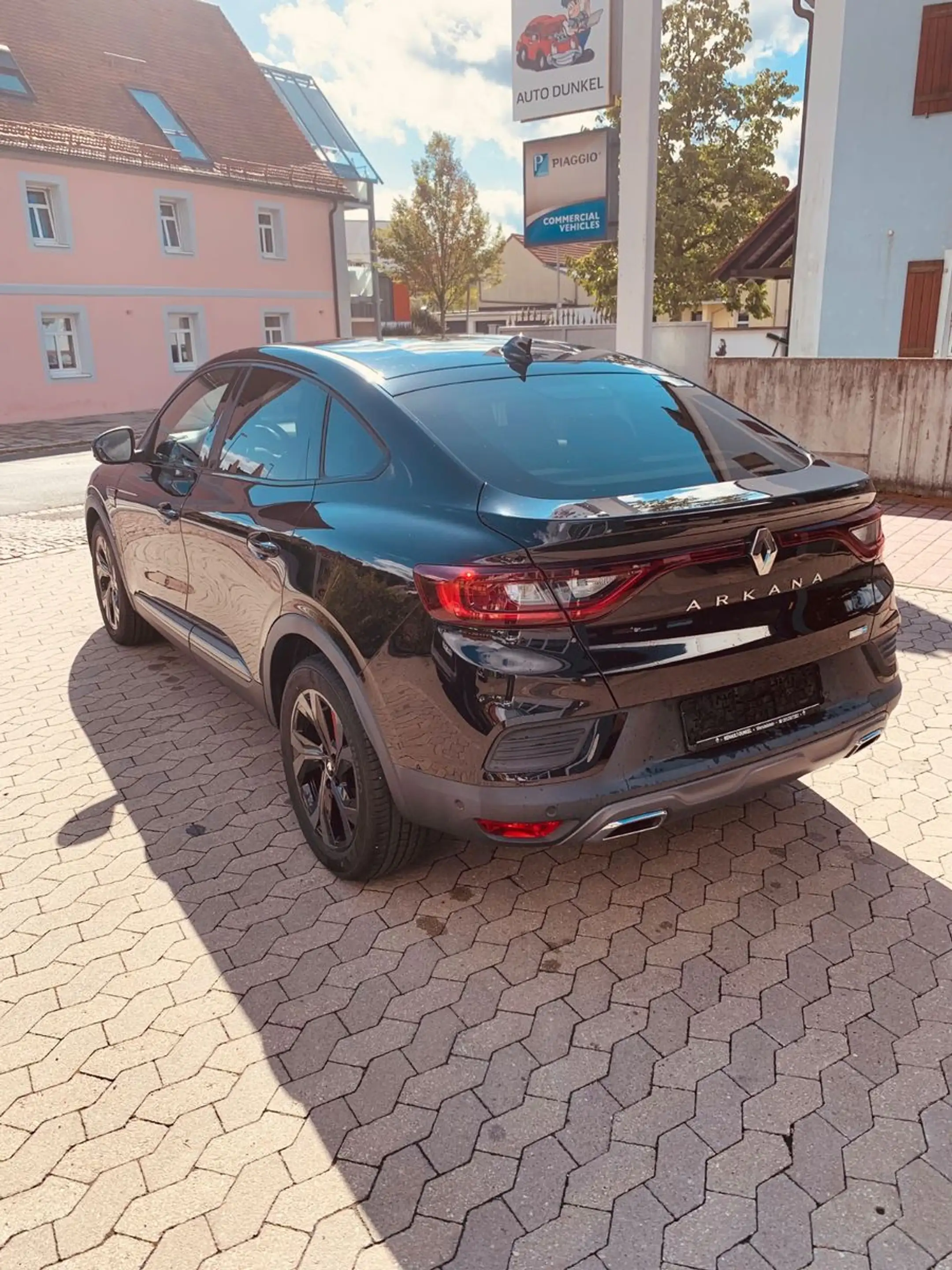 Renault Arkana R.S. Line  E-TECH 145 — photo 4