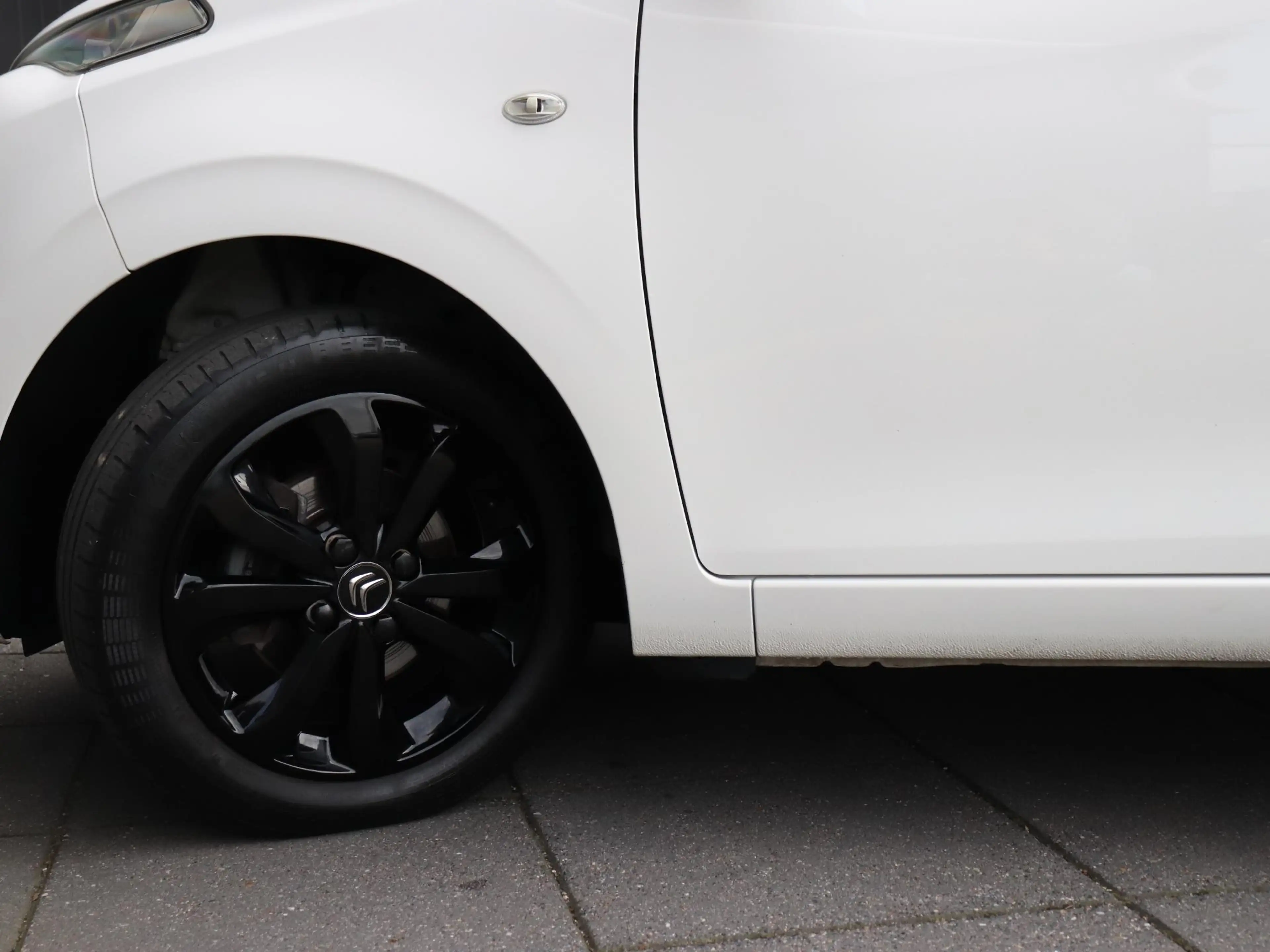 Citroen C1 1.0 VTi Shine | AUT. | 5 DRS. | CAMERA | AIRCO | — photo 13