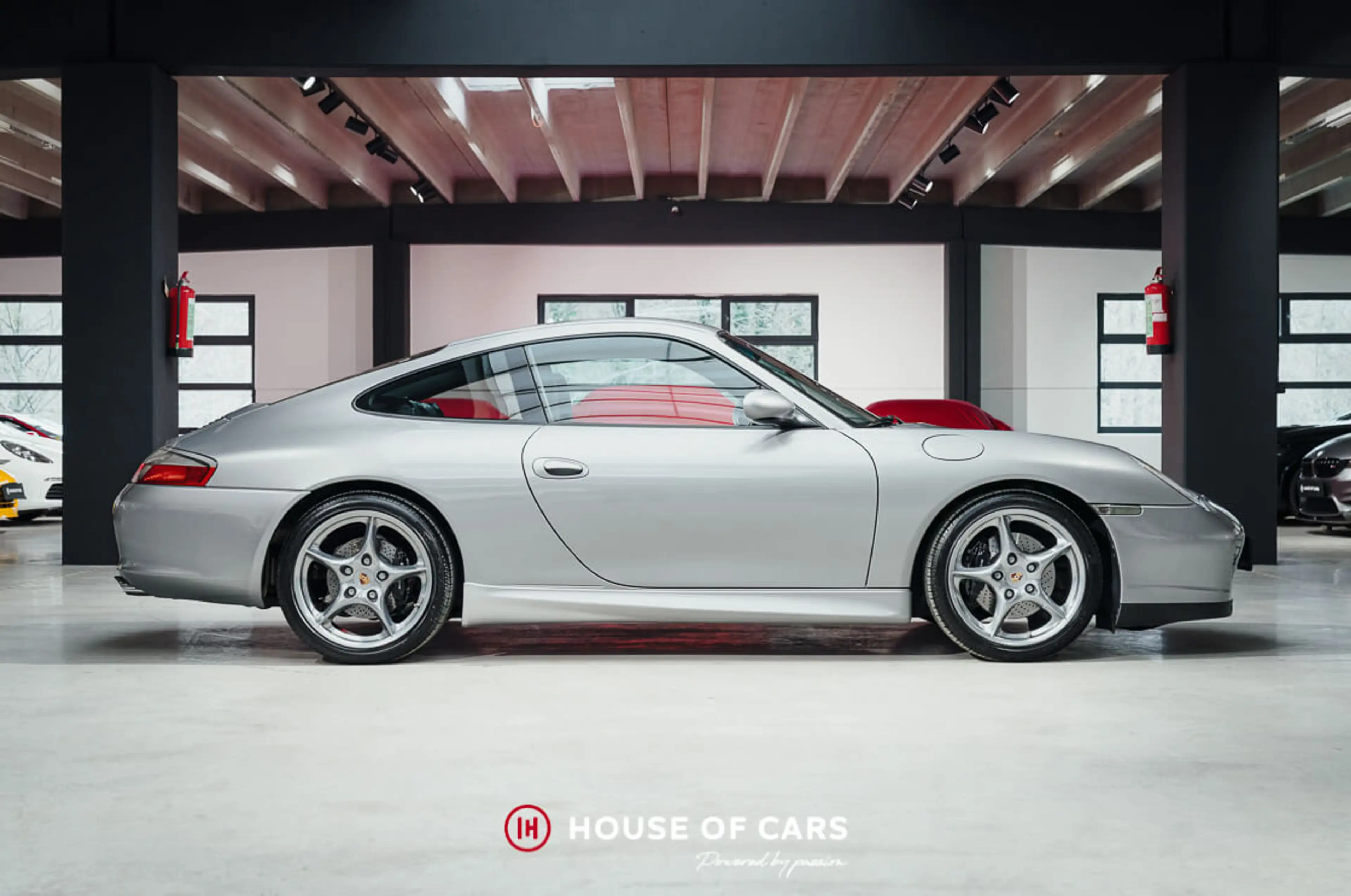 Porsche 996 .2 Carrera Coupe « 40 Jahre » 2004 – 1st paint — photo 5
