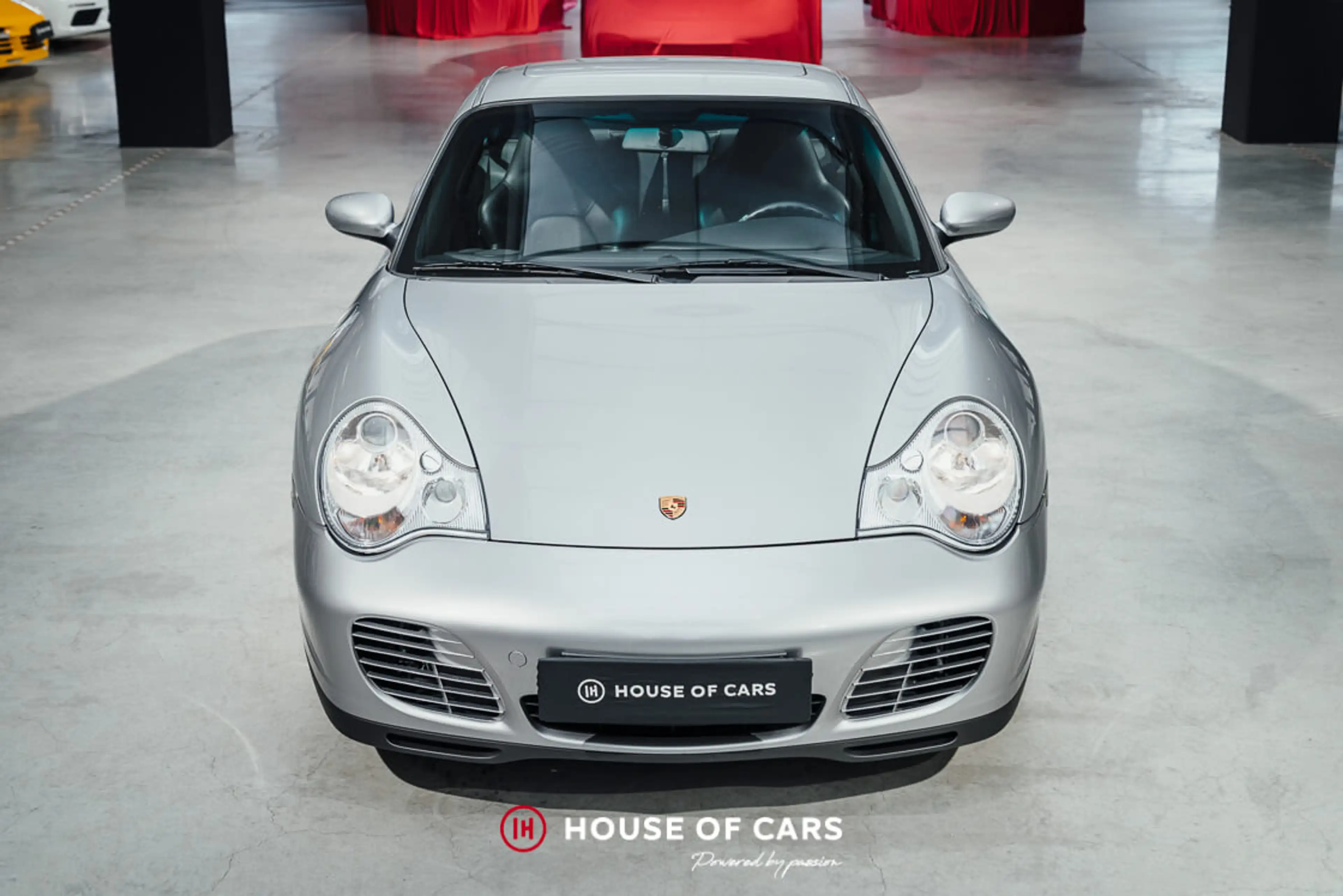 Porsche 996 .2 Carrera Coupe « 40 Jahre » 2004 – 1st paint — photo 3
