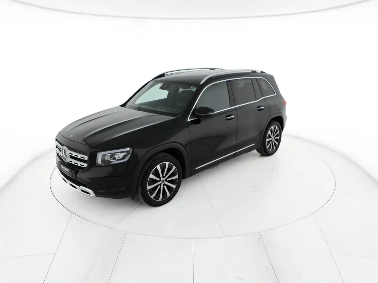 Mercedes-Benz GLB 200 200 d sport plus auto Zwart - 2