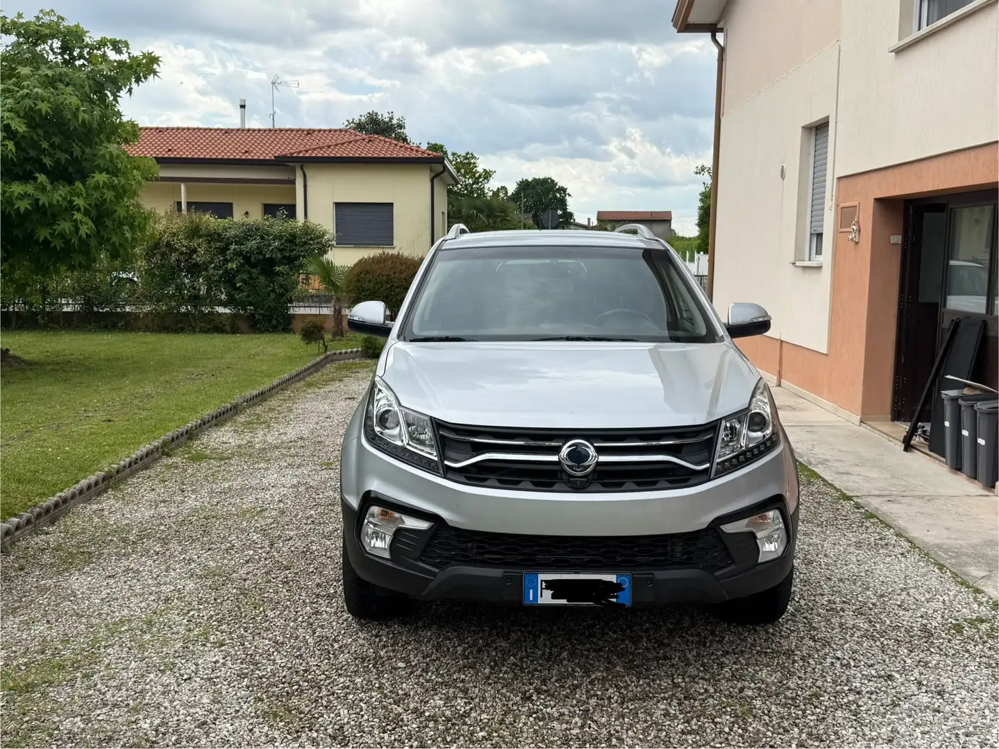 SsangYong Korando 2.2 d Limited 2wd my17 - 1
