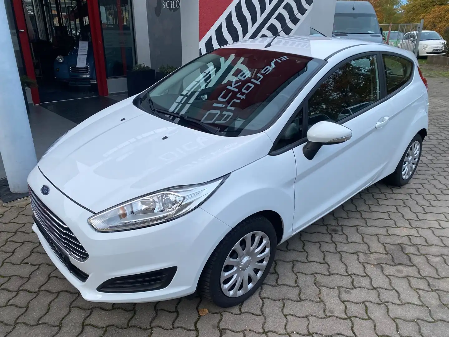 Ford Fiesta Trend Sitzheizg Klima Blanc - 2