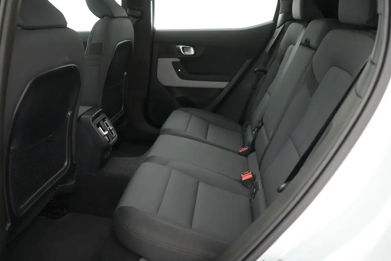 Polestar 2 69 kWh Single Motor Standard Range Pilot Plus LED, миниатюра 20