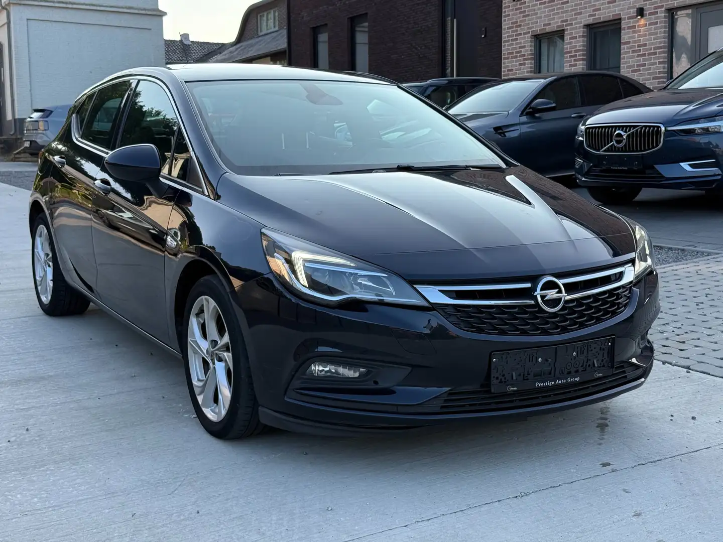 Opel Astra 1.6 CDTi *136 PK* *Start/stop* *Apple Carplay* Noir - 1