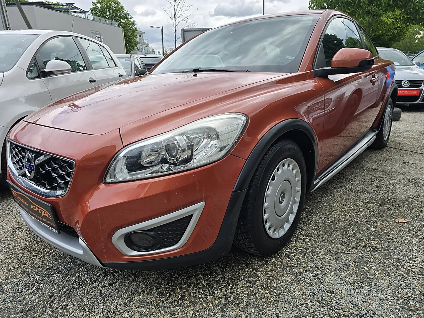 Volvo C30 1,6 D Summum Drive Start/Stop Orange - 1