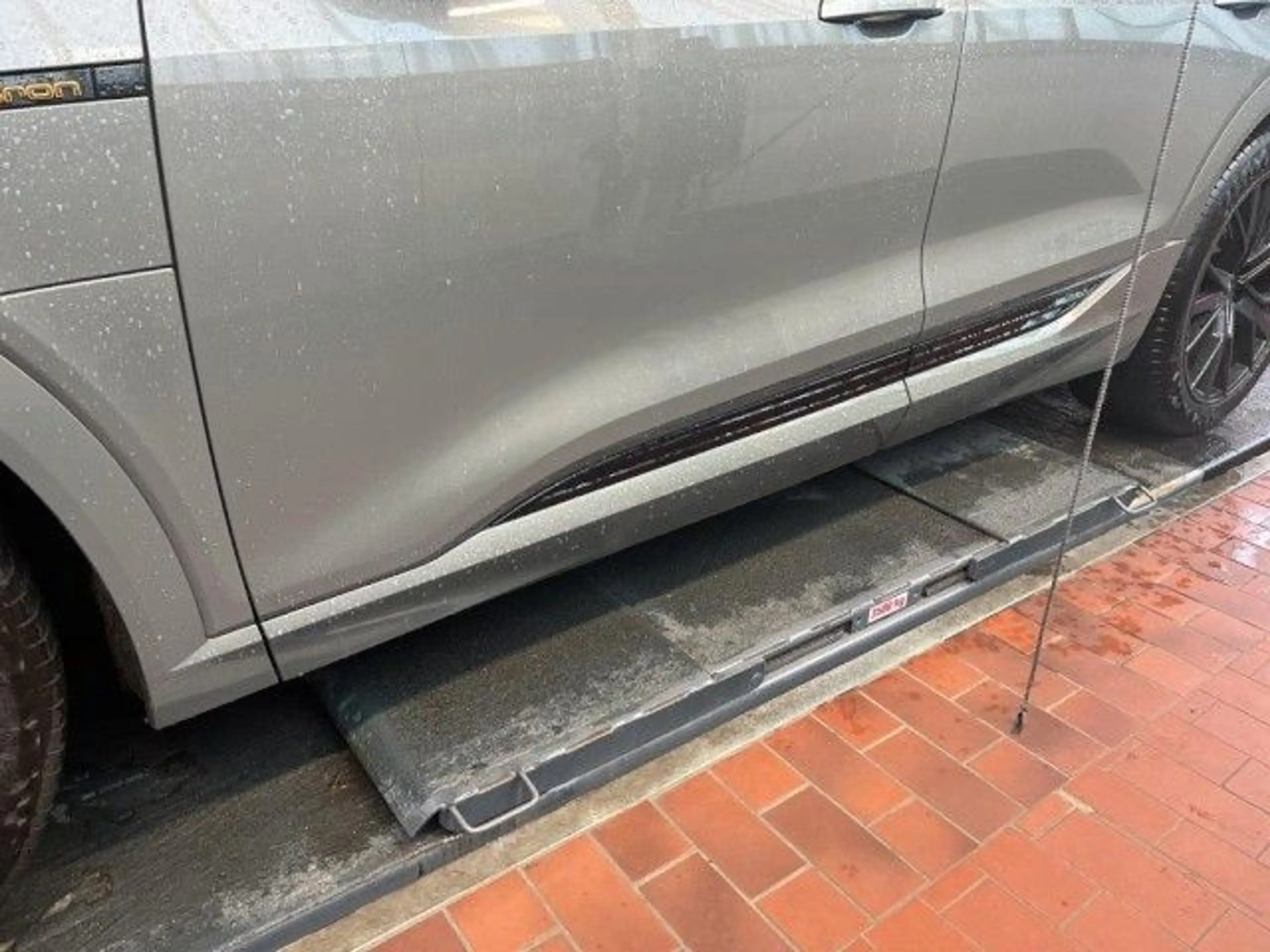 Audi e-tron 55 quattro S line BLACK EDITION — photo 11