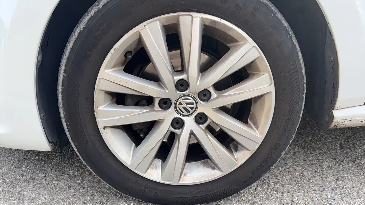 Volkswagen Polo Citadine 5 portes — photo 18