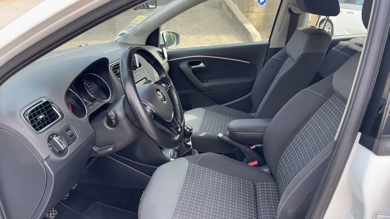 Volkswagen Polo Citadine 5 portes — photo 27