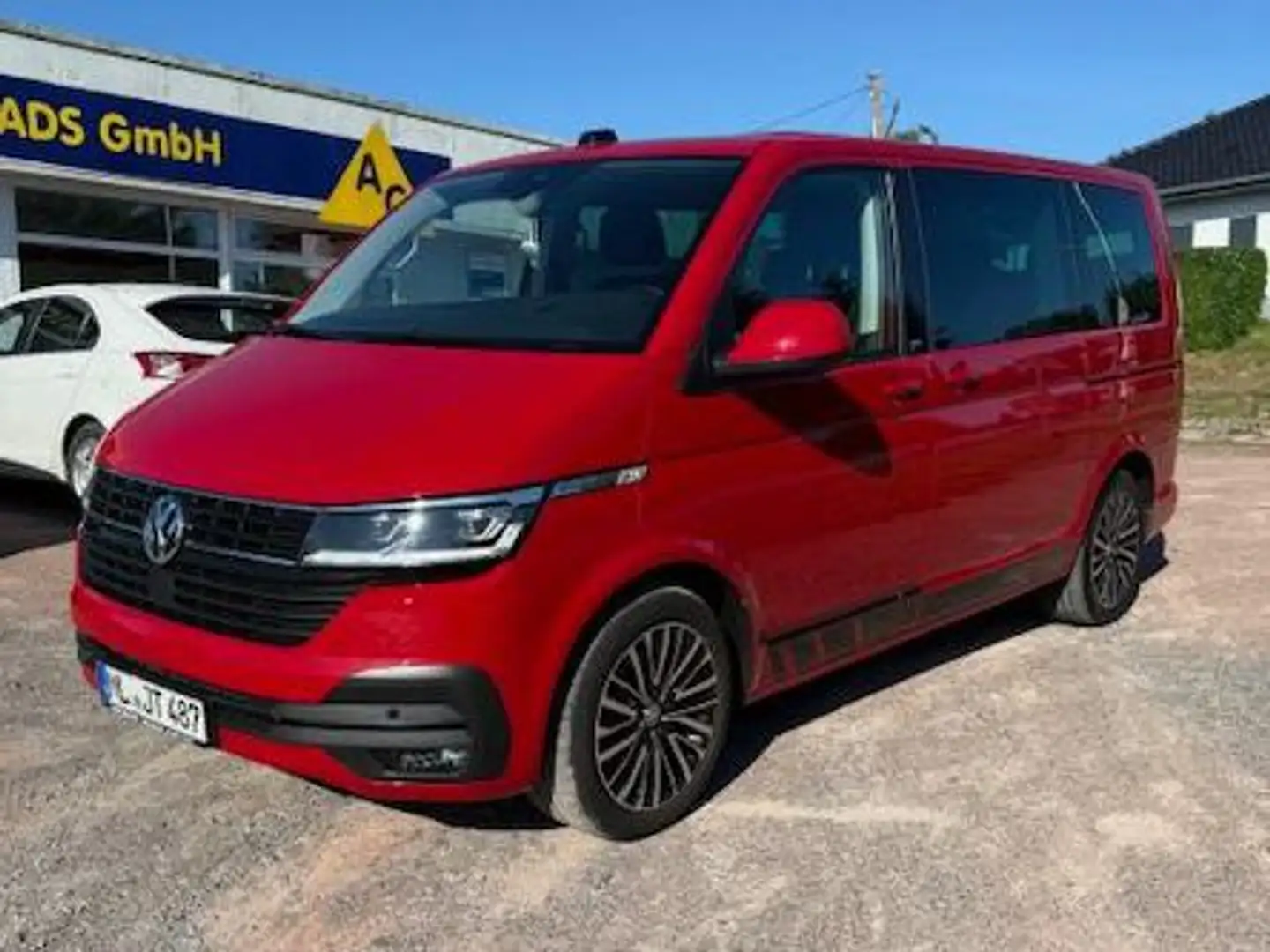 Volkswagen T6.1 Multivan Multivan Generation Six 4MOTION Rot - 1