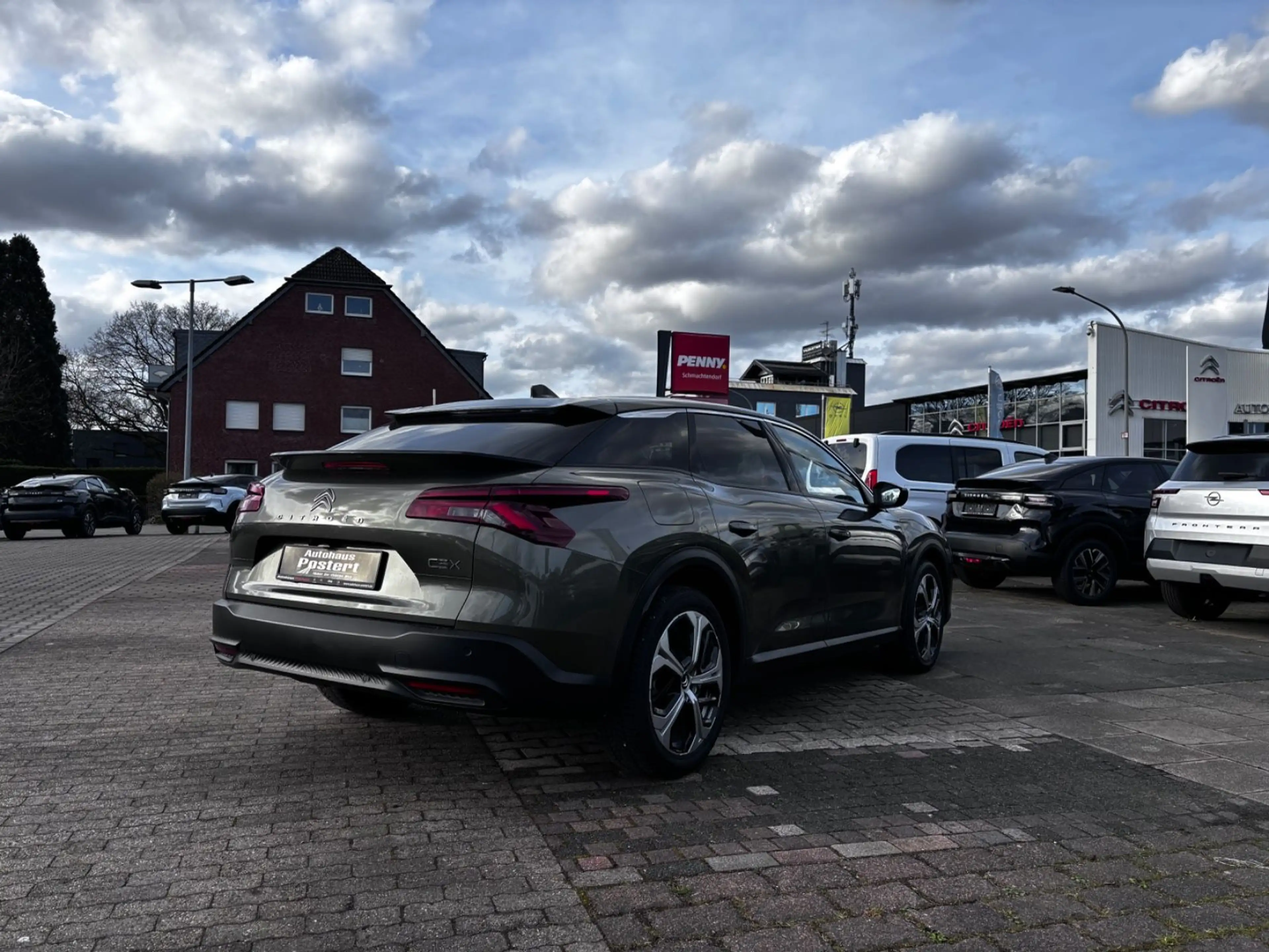 Citroen C5 X PT130 S&S EAT8 Feel Pack — photo 4