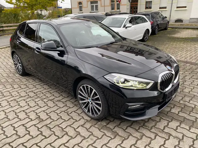 BMW 120 d xDrive Sport Line M-Fahrwerk