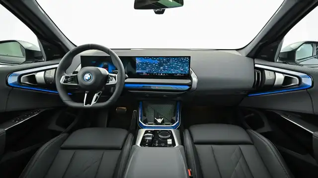 BMW X3 view 7
