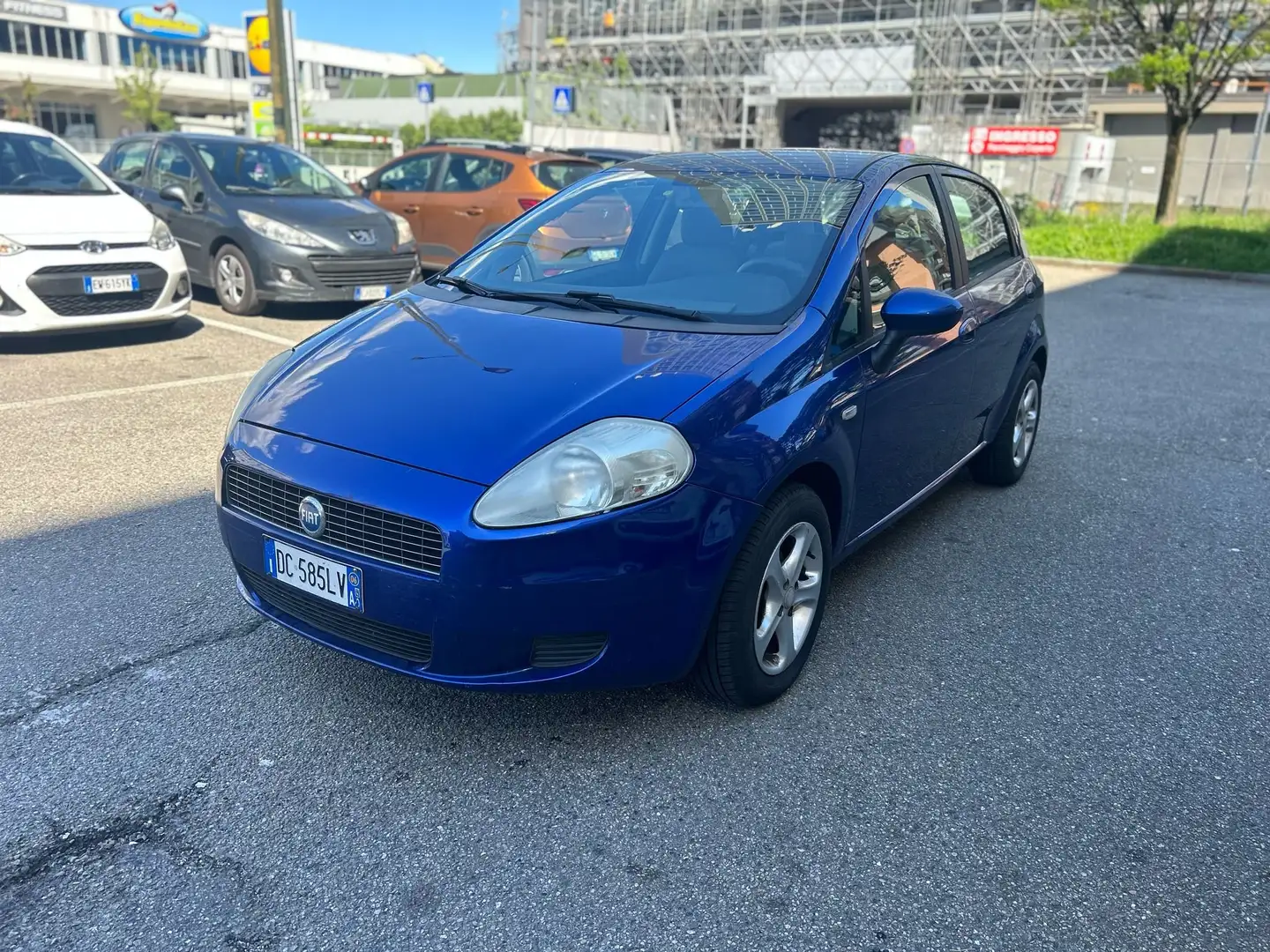 Fiat Grande Punto Grande Punto 5p 1.4 sjt 16v Emotion 95cv - 1