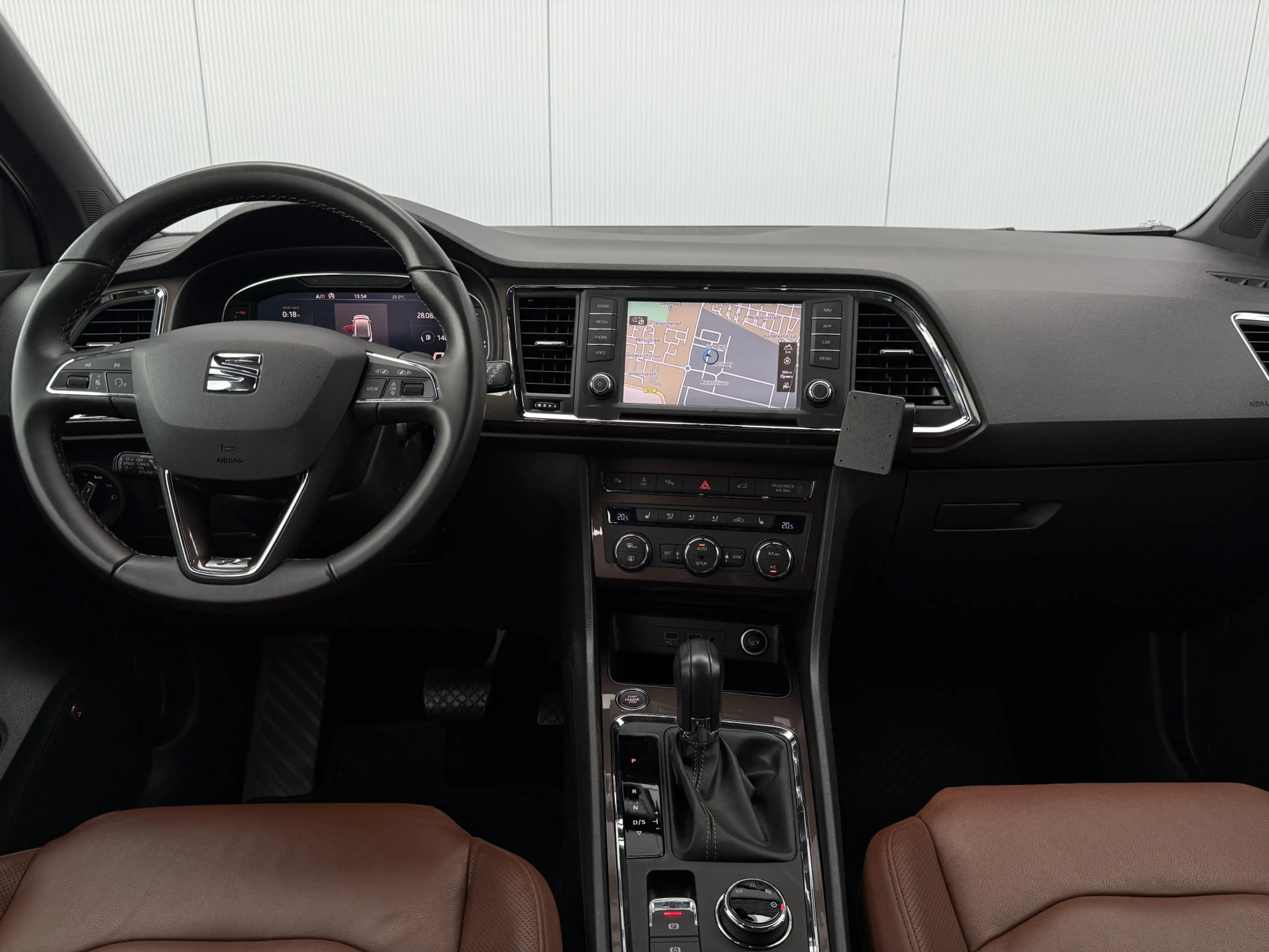 SEAT Ateca 1.4 EcoTSI FR Business Intense Schuifdak/Carplay. — photo 2