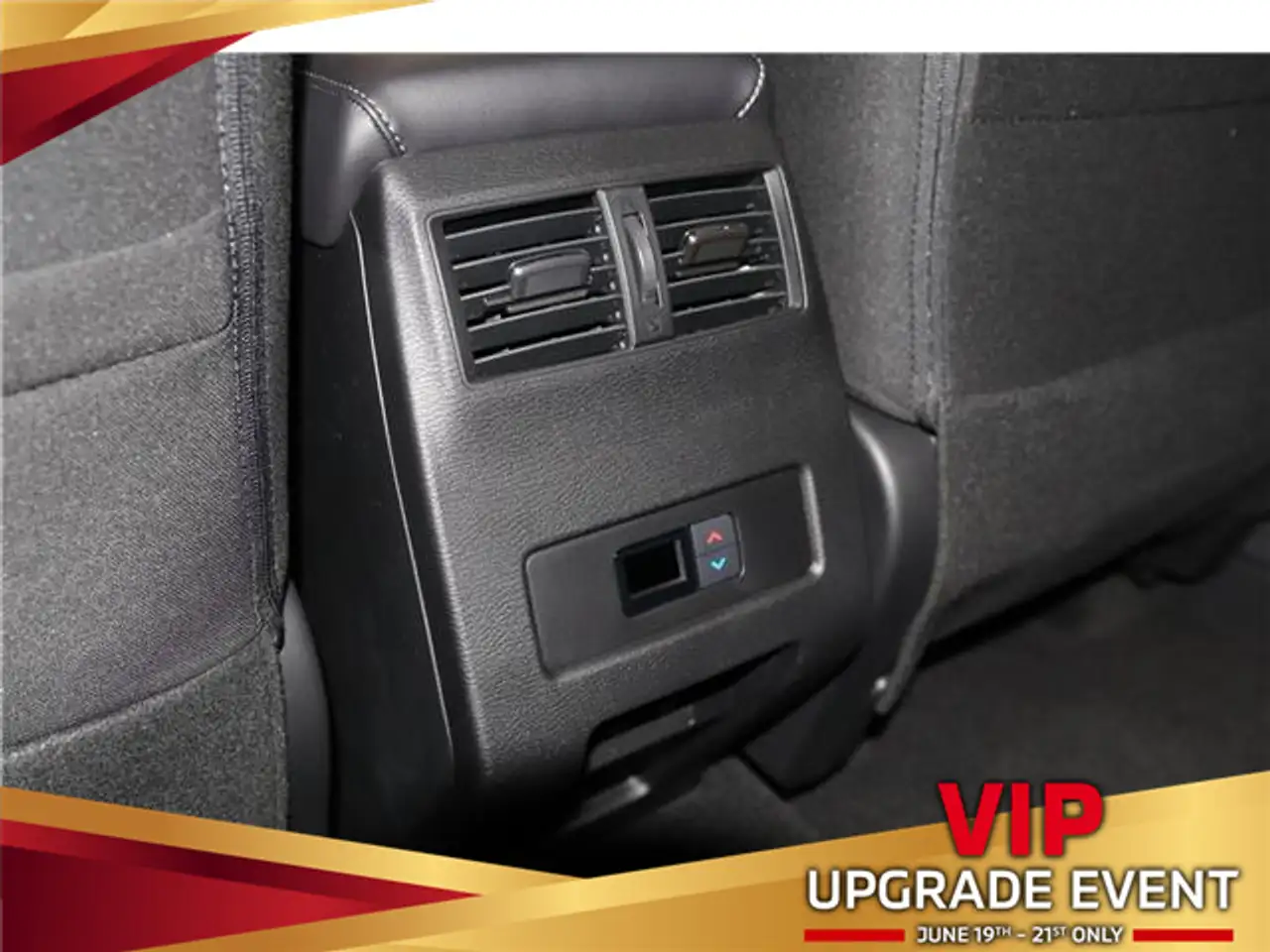 Mitsubishi Outlander photo Mitsubishi Outlander