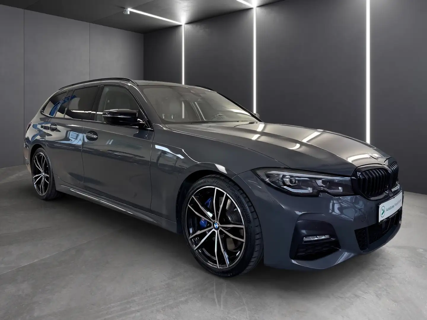 BMW 330 330 d M Sport - AHK, M Bremse, Live, Shadow-Line Gris - 2