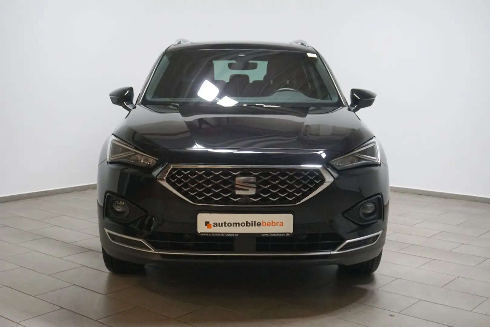 SEAT Tarraco 2.0TDI DSG Xcellence 7-Sitzer Voll Schwarz - 2