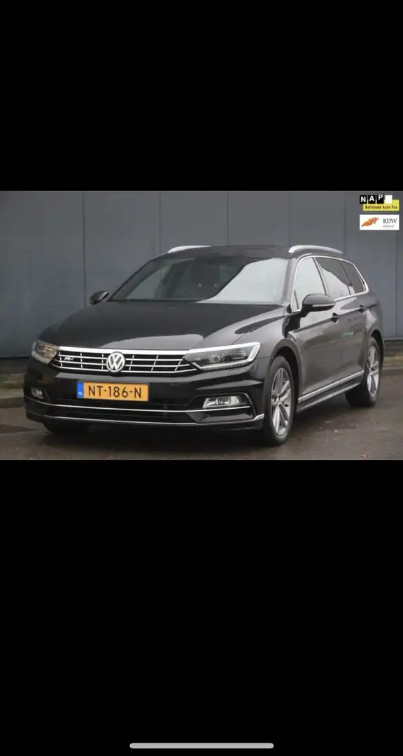 Volkswagen Passat 1.6 TDI HL Bns R Zwart - 1