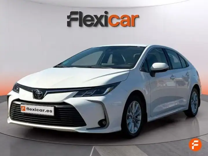 Toyota Auris 2022, foto 3