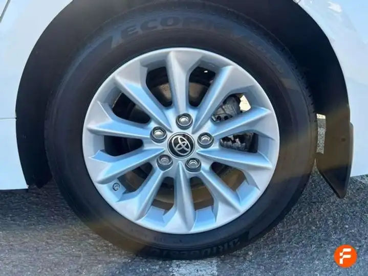 Toyota Auris 2022, foto 20